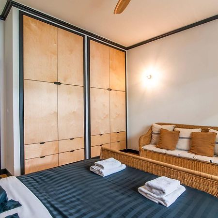 O&O Group Stylish Jungle Retreat Kolonaki Center Apartman Athén Kültér fotó